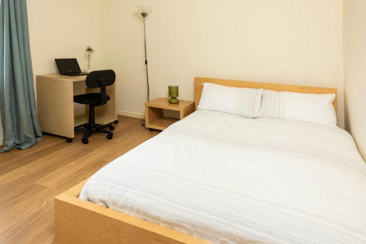 Guestready - Top Floor Apt 2Min Walk To O2 Apollo Manchester Eksteriør bilde
